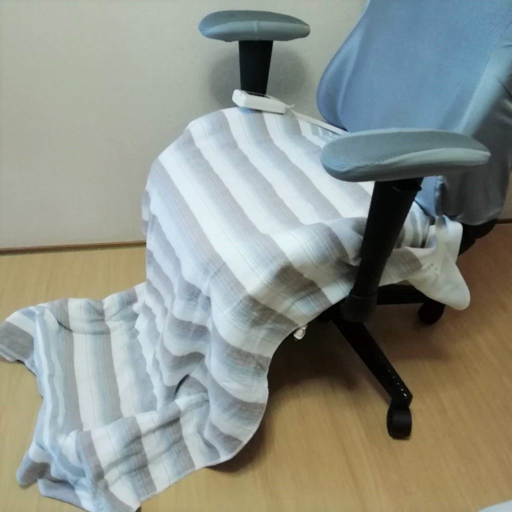 electric blanket_chair